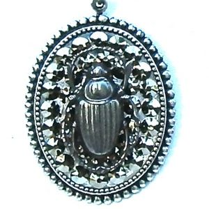 GASOLINE GLAMOUR Jewelry - RANSOM RHINESTONE SWAROVSKI SCARAB NECKLACE SAMPLE GASOLINE GLAMOUR Jewelry - RANSOM RHINESTONE SWAROVSKI SCARAB NECKLACE SAMPLE